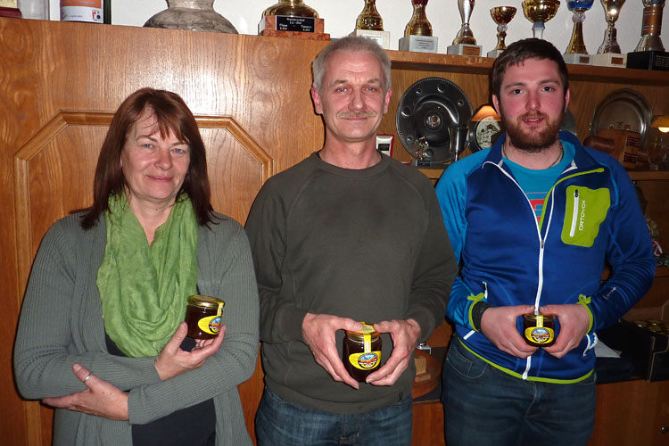 Siegerbild A-Bewerb sitzend