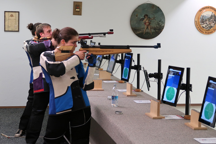 Schützen auf der neuer Meyton-Anlage