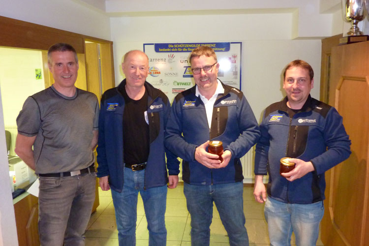 Finalisten Stehend B-Bewerb